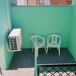 Reno Family House Apartman *